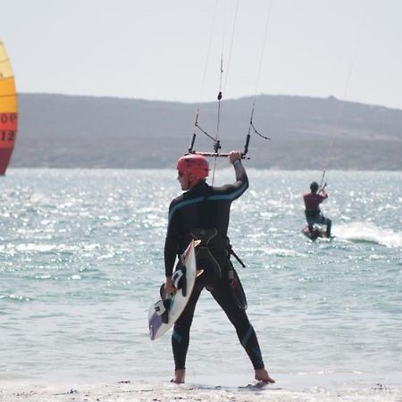 Kite Basecamp Langebaanホステル エクステリア 写真